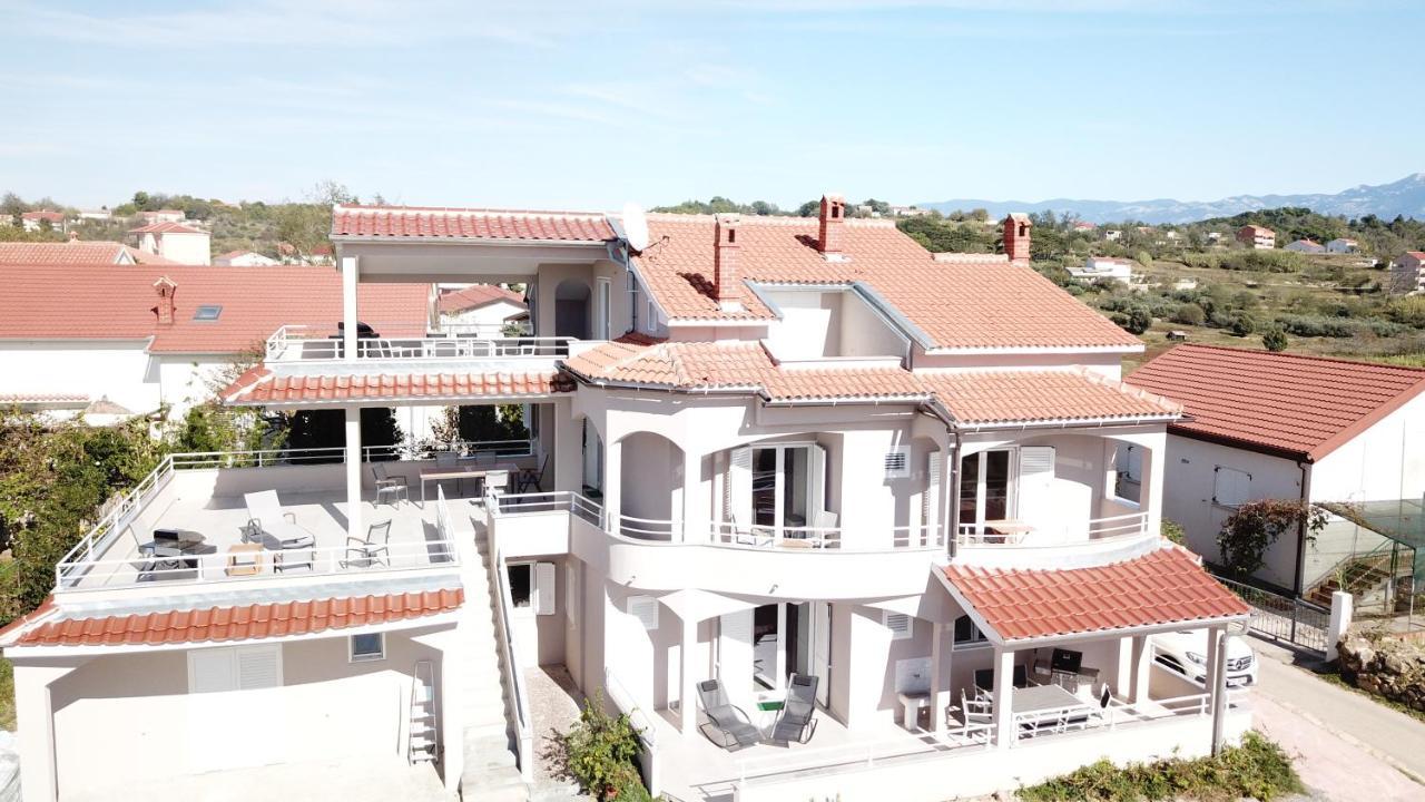 Villa Gehl Лопар Экстерьер фото