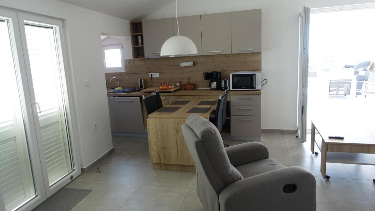 Villa Gehl Лопар Экстерьер фото